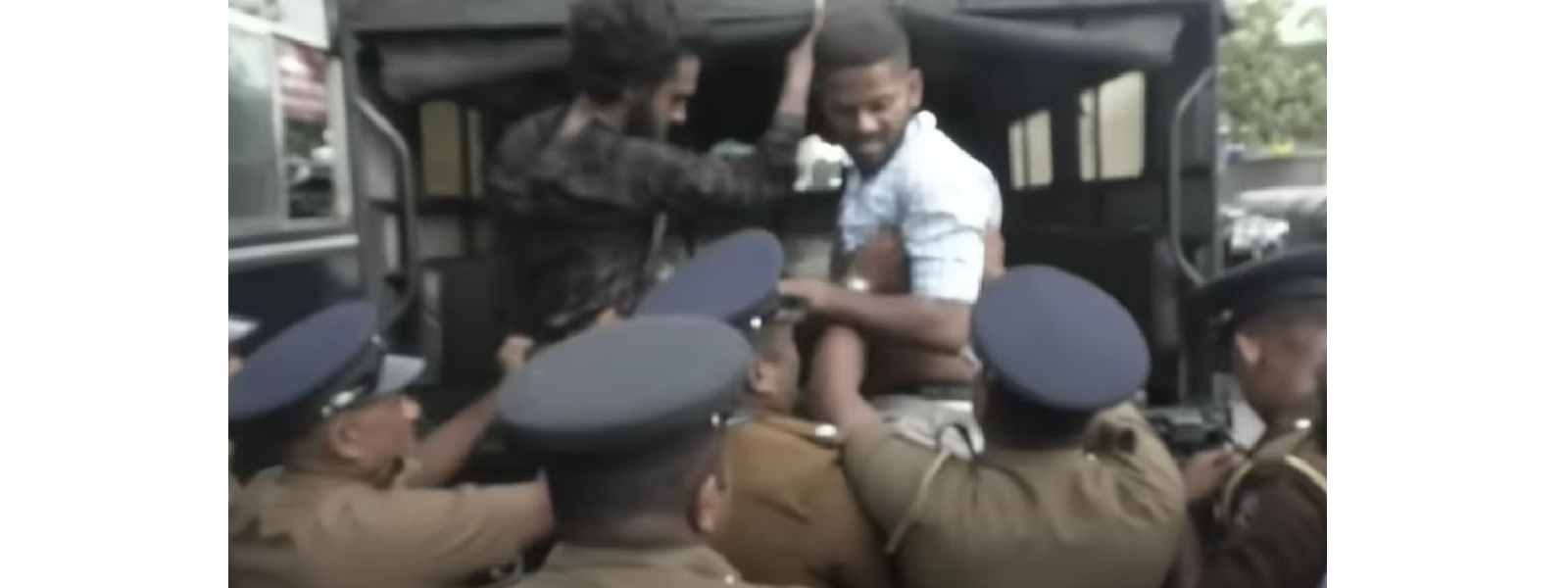 අත්අඩංගුවට ගත් අන්තරේ සිසුන්ට ඇප..